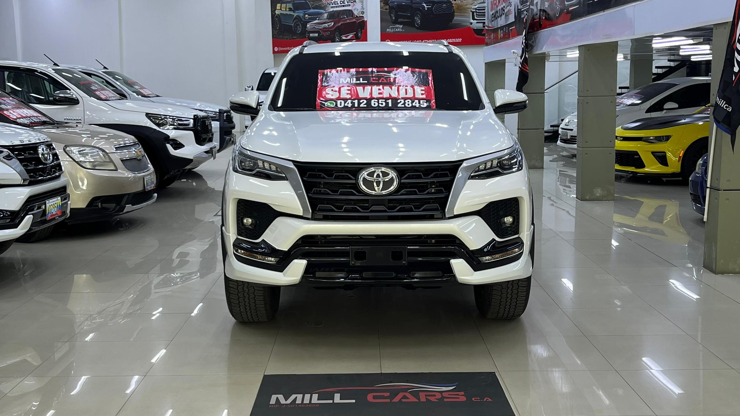 Toyota Fortuner GXR